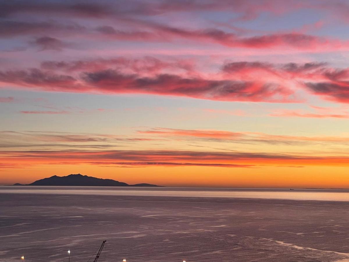 F3 Gd Standing 87 M2 Extraordinaire Vue Mer Pano Bastia  Exterior photo