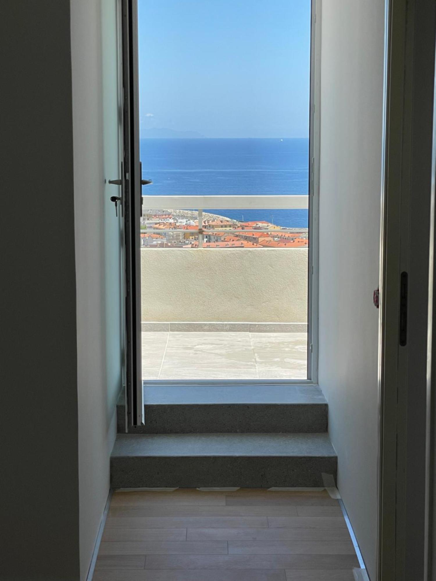 F3 Gd Standing 87 M2 Extraordinaire Vue Mer Pano Bastia  Exterior photo